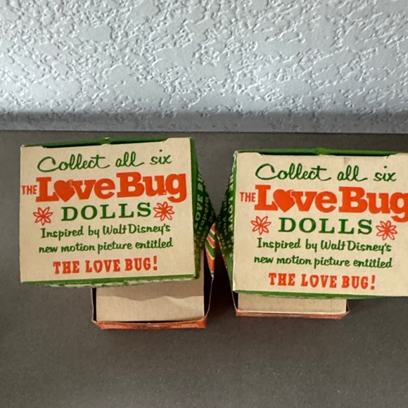 Love Bug Original Purple Troll Dolls with Outfits- In Original Boxes🩷 - Picture 2 of 3